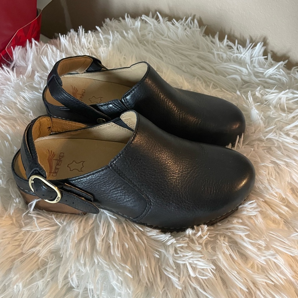 Dansko Shoes